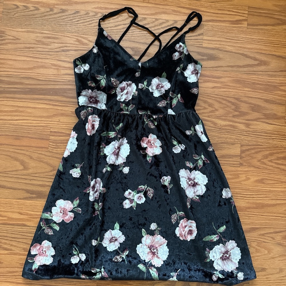 Women’s Floral Velvet Dress with Strappy Back